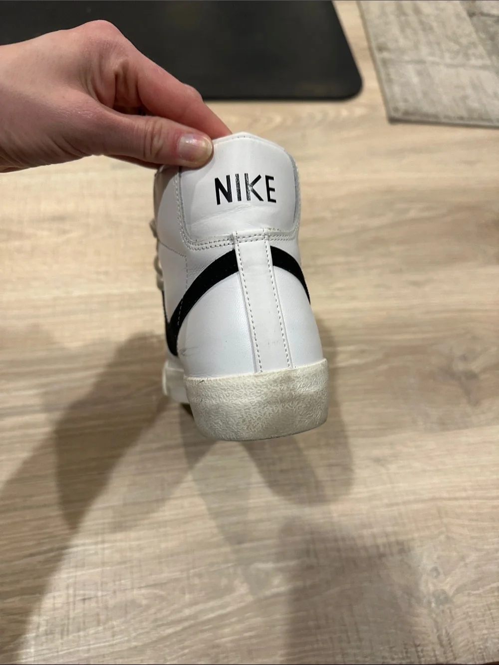 Nike Blazer Mid '77 Vintage White with Black Swoosh. Size 9.5. EUC - Picture 5 of 13